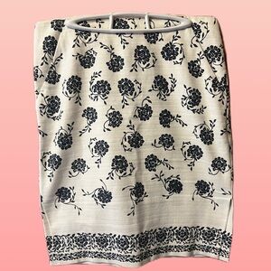 Loft Blue & White Floral Skirt – Size 10